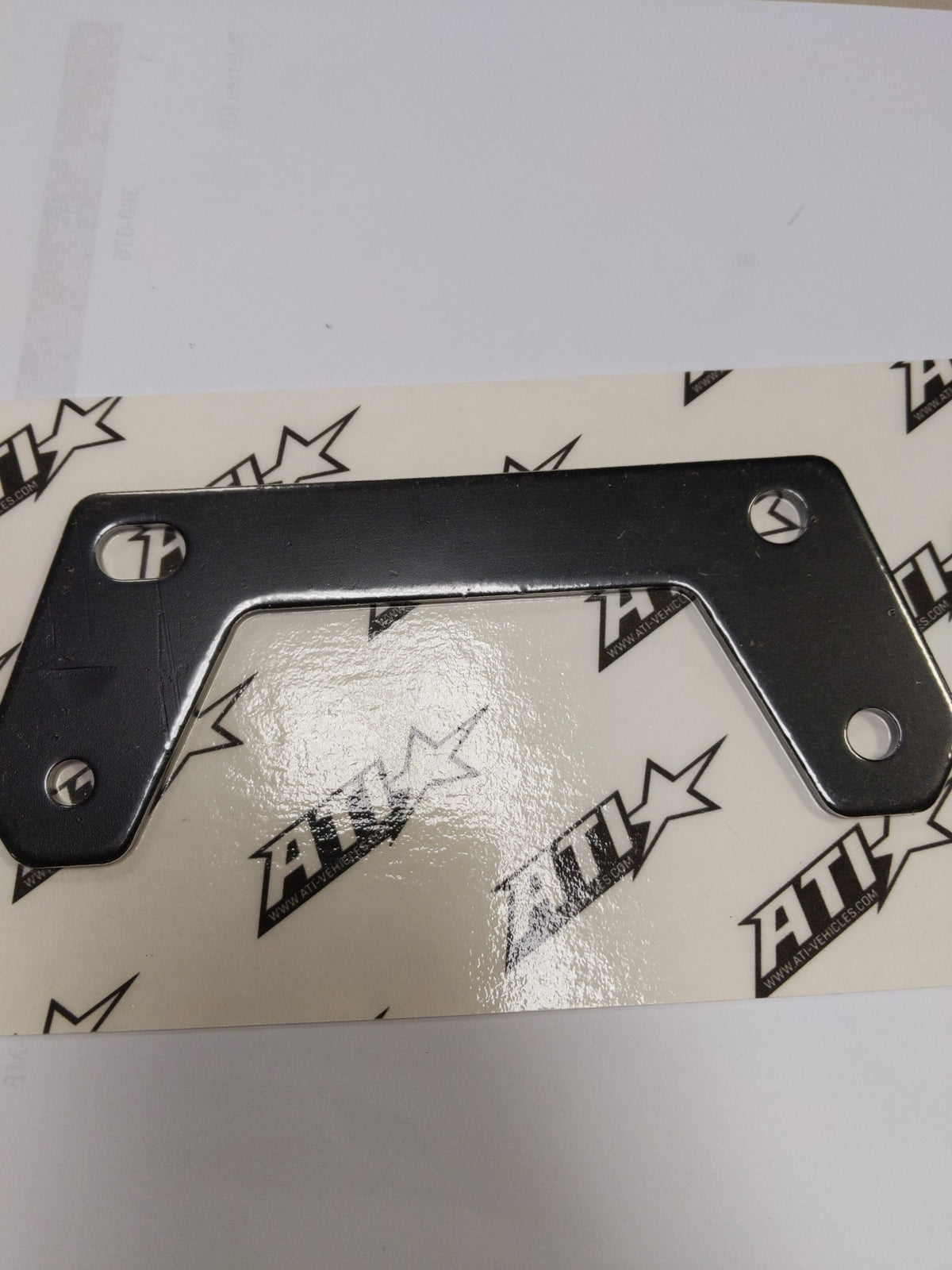 Pièce Apollo E33-003 — Speedometer bracket