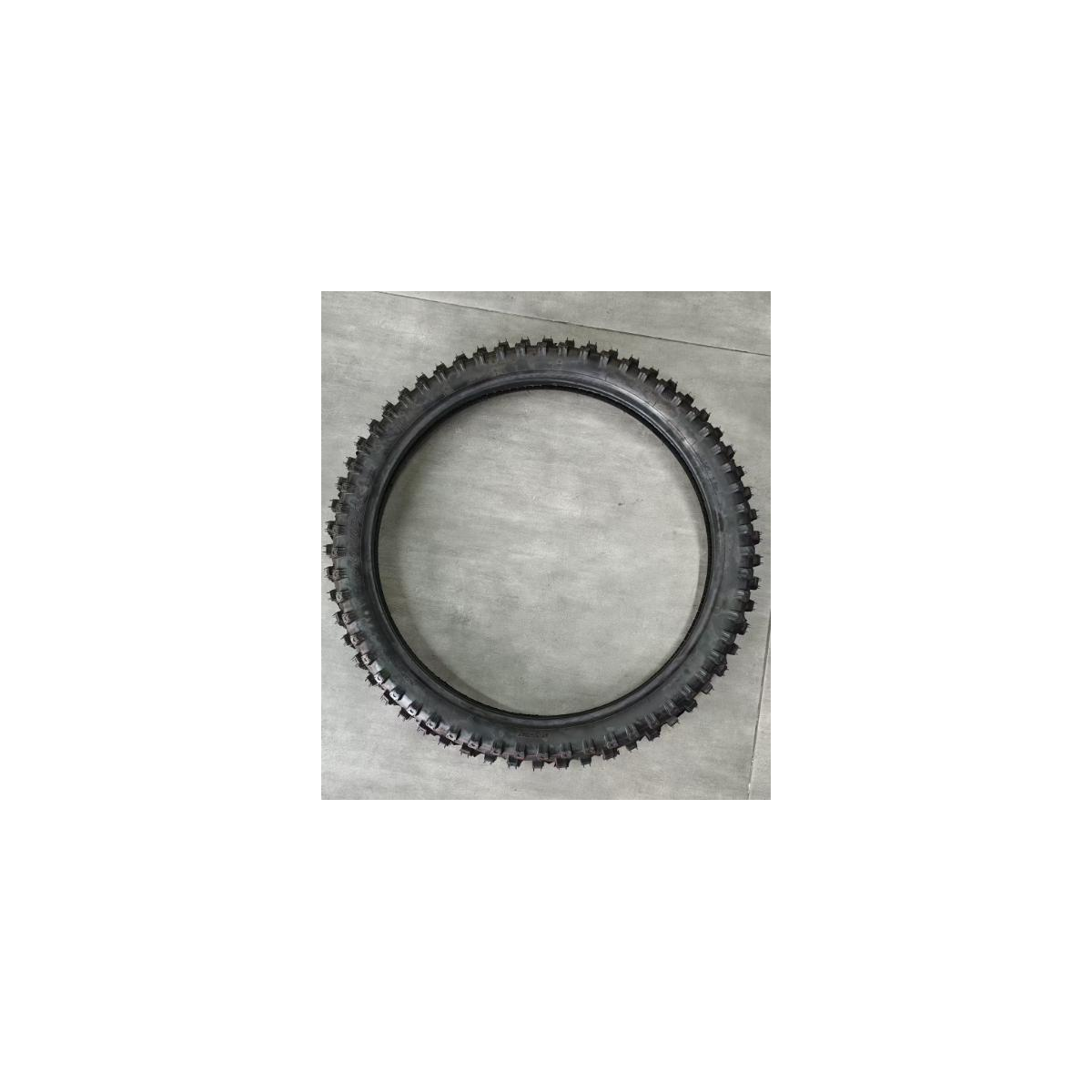 GT73 Outer Tire