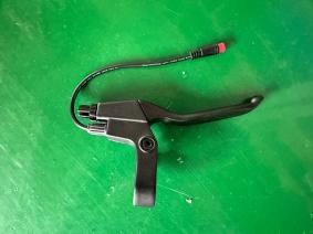 Z8 — Right Brake Lever / Mechanical Brake